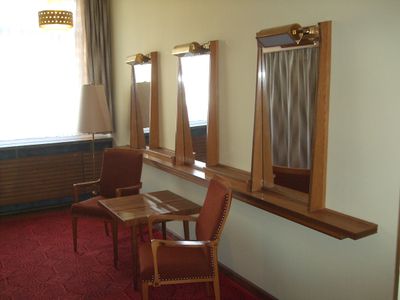 Garderobe vor'm Konferenzsaal in der Stasi-Hauptverwaltung