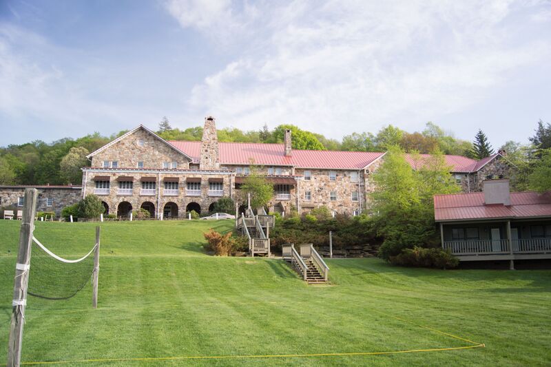 Datei:Mountainlakehotel.jpg