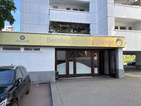Berolinabowlinglounge.jpg