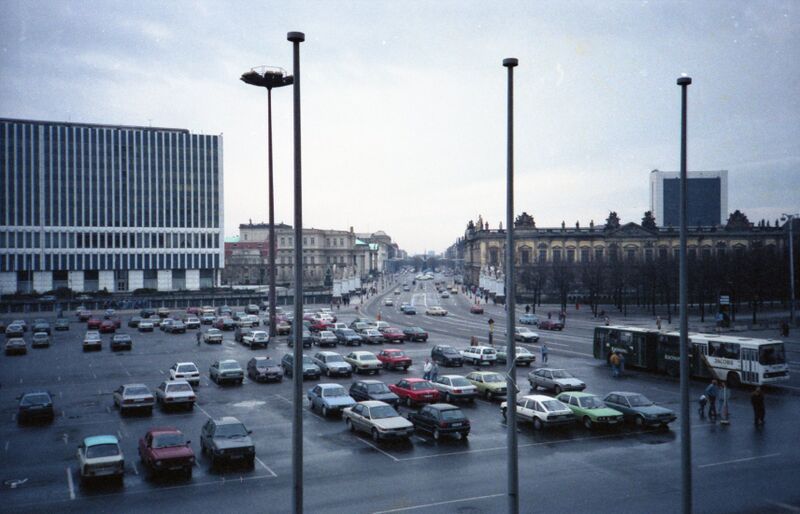 Datei:Schlossplatzberlin.jpg