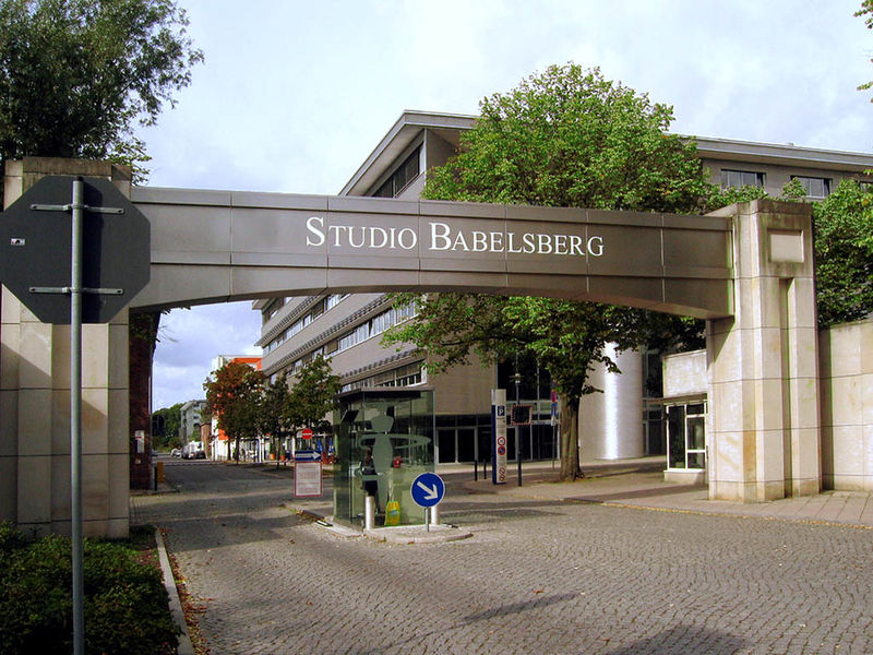 Datei:Studiobabelsberg.jpg