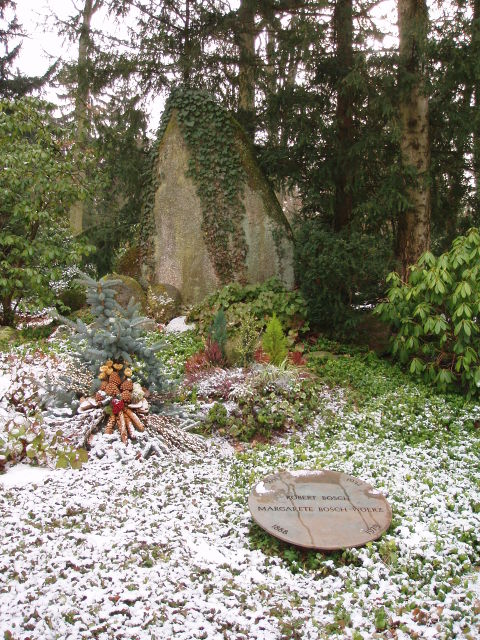 Grabrobertbosch.jpg