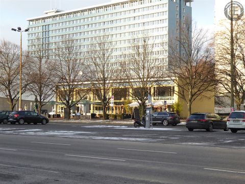 Mokkamilcheisbar.jpg