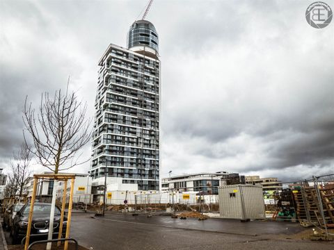 Henningerturm.jpg