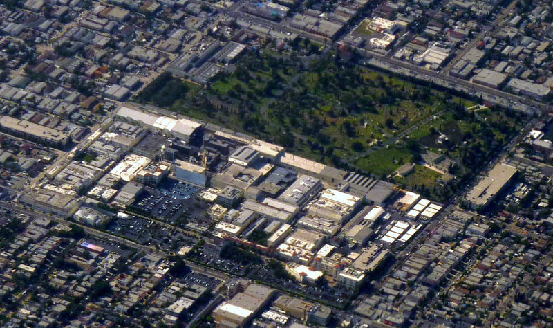 Datei:Hollywoodforevercemetery2.jpg