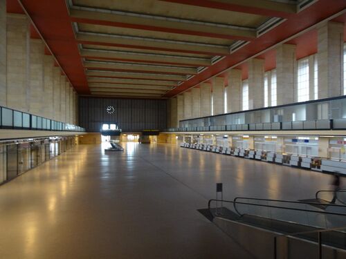 Flughafentempelhof2.jpg