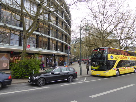 Tauentzienstr12a.jpg