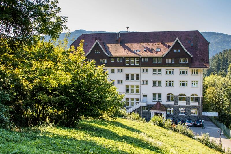Datei:Carlsbau2021.jpg
