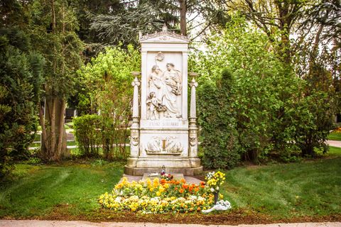 Grabfranzschubert.jpg