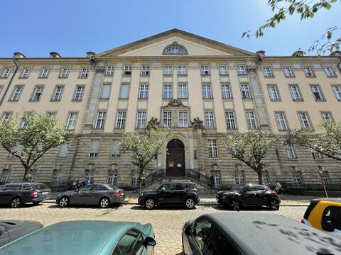 Luftsicherheitszentraleberlin.jpg